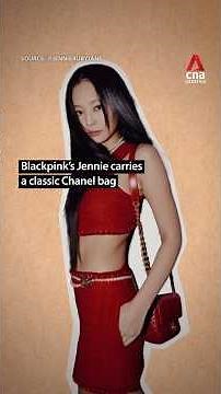 What’s the difference between these 2 famous Chanel bags?