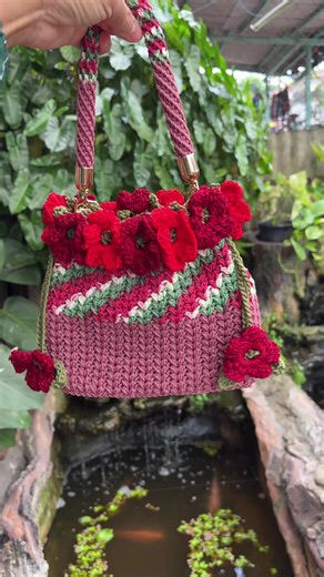 Creating Beautiful Crochet Bags: Step-by-Step Guide