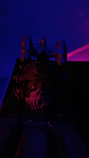 Singing to Y/N: A Cosplay Moment