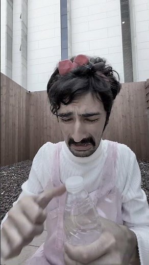 Crying Fountain in a Bottle: The Ultimate Slime Challenge! 🥲💧