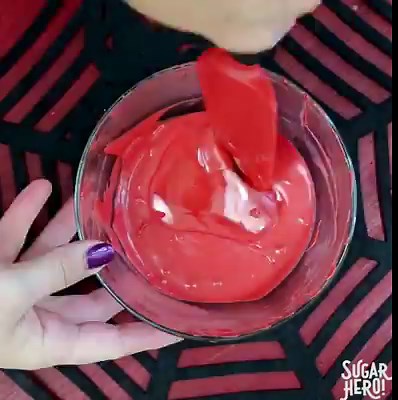 Red Velvet Marshmallow Spiderweb Cake - with a candy spider and the COOLEST spiderweb made from melted marshmallows! 🕸🕷🕸 RECIPE --> https://www.sugarhero.com/red-velvet-marshmallow-spiderweb-cake/ | SugarHero Dessert Recipes