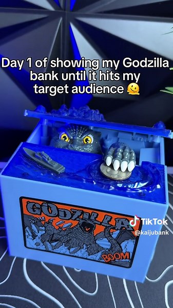 Calling all Godzilla fans 🫶 #godzilla | godzilla