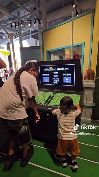 $3 GENERAL ADMISSION AT THE DISCOVERY CHILDRENS MUSEUM IN DOWNTOWN LAS VEGAS. PLUS FREE PARKING AT THIS LOCATION: 388 W. Robin Leach Way. Simply bring your EBT, Snap, or WIC card and present it at the ticket booth! Valid for you and 4 other guest. #creatorsearchinsights #lasvegastiktok #thingstodoinlasvegas #vegaswithkids #lasvegaslocals #vegas #kidsoftiktok #parentstok #vegas #museum #kidsactivities #thingstodo #discoverychildrensmuseum