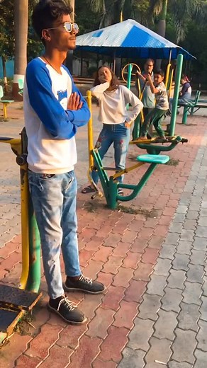 Me tera bap hu😈#teamsurat #badgang #4fighter @femina_passwala @pragatikhanal