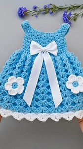 Vestido con abanicos y flores para niñas 🩵🌿 | Mundo del crochet