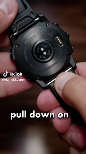 Cómo quitar la correa del Garmin Fenix 7x