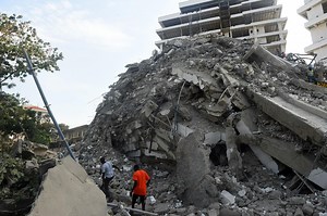 Relatives desperate for news after Lagos building collapse