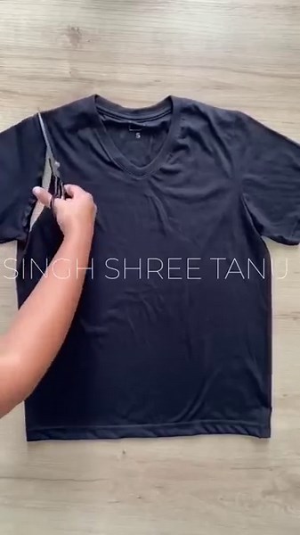 Sewing tips & tricks//how to make crop top at home //diy tranding top// how to used old t- shirt//
