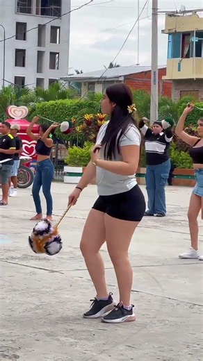 Manaba Flow new hot dance #dance #reel #shorts #shortvideo #shortsfeed #youtubeshorts #youtube #fyp