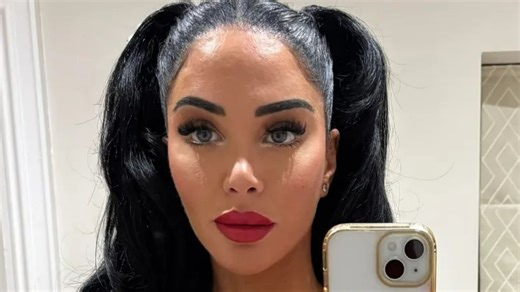 Tulisa stuns in red bodysuit & knee high boots 3 months after I'm A Celebrity