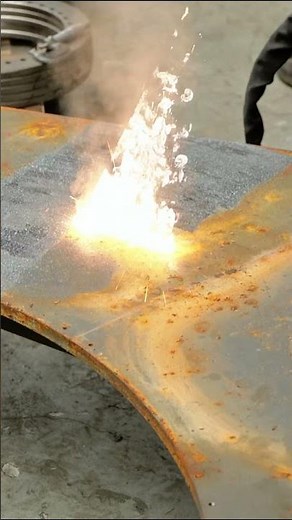 Effective Rust Removal on Grinder Bases with the SLC2030 Laser Cleaning Machine - ZAC Laser