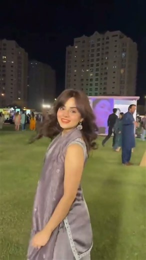 komal Meer 🌷 Latest Dress Design #komalmeer #saharhashmi #durefishan #fashion #song #makeup #new