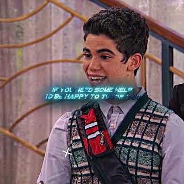 Luke becomes the smartest person in the family.🎬Jessie#edit #film #movie #tv #jessie