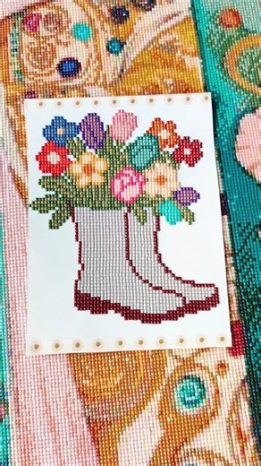 What Can I Make With Leftover Diamonds? 💎 Flower Boots DIY