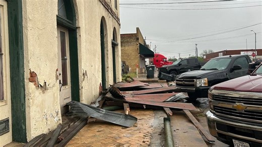 Tornado touches down in Lee County, damaging trees and structures near Giddings