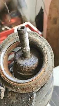 #ressort et #coupelle #suspension explosé sur #partner #additif #fap #partner 4 #plusquepro