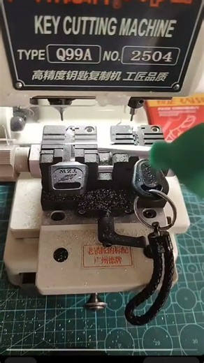 depai Q99A keycuttingmachine