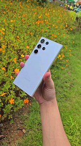 53K views · 5.5K reactions | If you have the chance, try this top-notch image and screen #digital technology #Samsung | Trendy Tech Review | Facebook