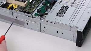 How to Replace Left Control Panel for PowerEdge R750xs