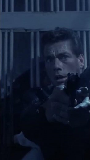 "Van Damme vs The Sandman 🔥 Brutal Prison Fight | Death Warrant (1990) #shorts