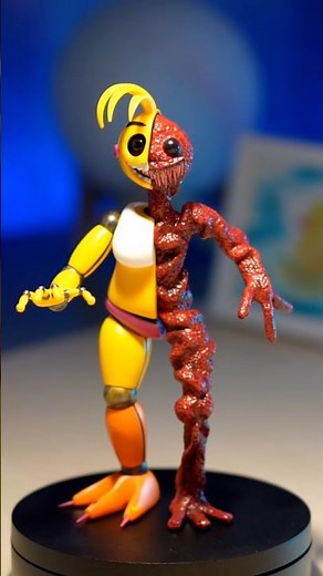 What is inside Toy Chica? FNAF fan art 🐥❤️