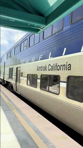 Amtrak Pacific Surfliner 573 blasts through Sorrento Valley station, San Diego, headed for Oceanside
