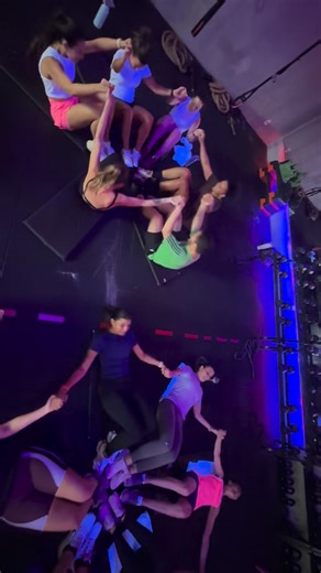 Fabi Martins | Emagrecimento on Instagram: "A nossa Kore Band arrasa muito"