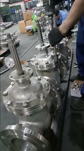 The complete assembly process of a non rising stem gate valve #NRS gate valve