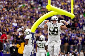 Oregon center Jackson Powers-Johnson named Walter Camp first team All-American