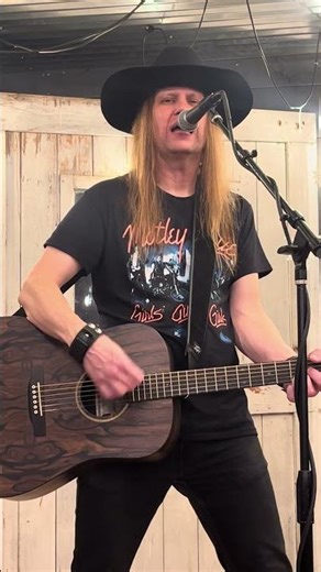 Porch Honky #shorts #singersongwriter #originalsong #music