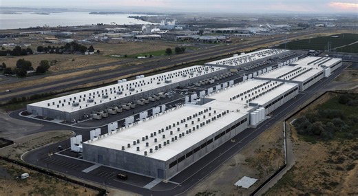 Lawmaker wants to require water permits for most data centers