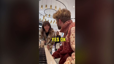 What happened when this singer joined my piano?
