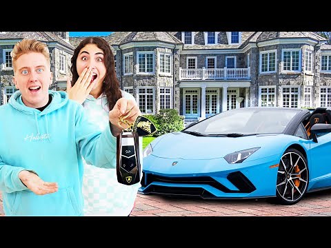 I GIFTED 18 PRESENTS FOR AMEERAH 18TH BIRTHDAY!