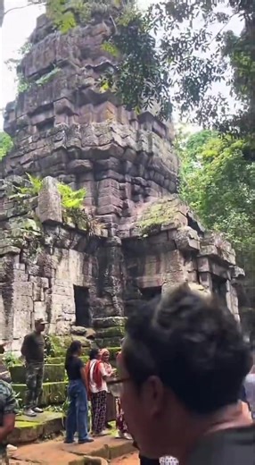 #ข่าวtiktok #กัมพูชา #เขมร #ชายแดนไทยกัมพูชา #ทหาร #ร้องเพลง #เพลงชาติ #ปราสาทตาควาย