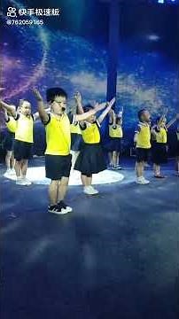 this kid pees his pants while performing on stage