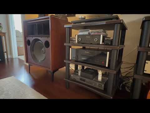 McIntosh MCT 500 CD Transport review