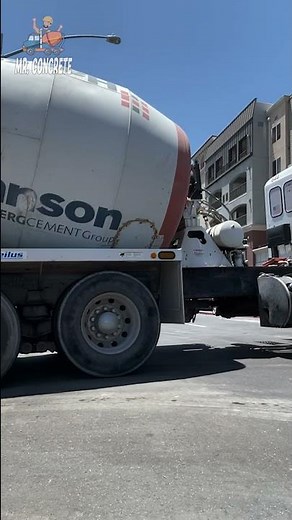 Skilled concrete truck drivers! 👷🚚