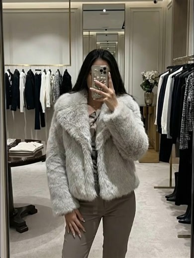 Latest Women's Fashion Design Refresh for Your Wardrobe