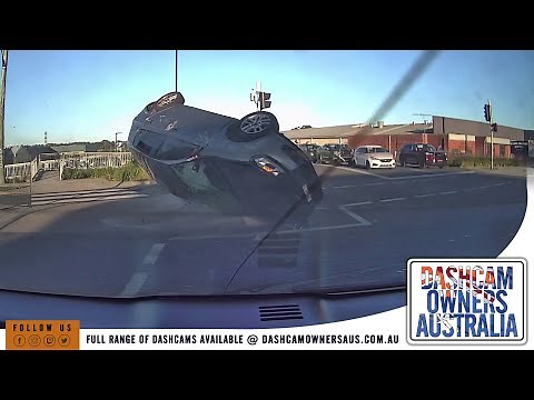 Australian Car Crash / Dash Cam Compilation 35