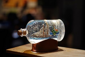 Ocean Melody Music Box Lantern Sailboat Lantern With LED Light Snow Globe, Fantasy Decor Gift for Her, Light up Room Accent for Birthday - Etsy