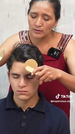 Esperanza's energy cleansing (limpia energética) & ASMR massage, soft whispering & soothing sounds for tingles & triggers 😴 Full video YouTube 👇. YouTube: Doña Esperanza asmr #asmr #asmrsounds #asmrcommunity #asmrvideo #asmrtingles #asmrwhisper #asmrtriggers #asmrsleep #asmrrelax #asmrtiktoks #asmrmassage #energyhealing #asmrvideo #asmr