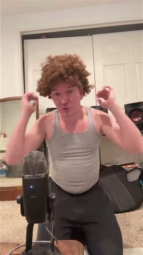 Red headed nerd loves punk rock 🎸 😆