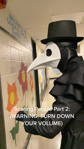 We do a little spooky trolling sometimes… Remember, this was all in good fun! #plaguedoctorcosplay #plaguedoctor #plaguedoctorcostume #plaguedoctortiktok #plaguedoctorsoftiktok #plague #plaguedoctormask #plaguedoctorocosplay #halloween #halloweencostume #halloweenlook #halloweenspirit #halloweenjoy #halloweenishere #fun #scareprank #joke #humor