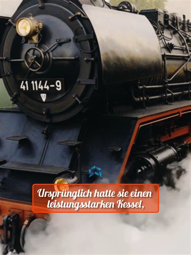 Dampflokomotive BR 41 🚂 | Schnelle Güterzuglok Die Dampflokomotive BR 41 war für schnelle und schwere Güterzüge gebaut. Nach technischen Umbauten wurde sie zu einer der zuverlässigsten Dampfloks ihrer Zeit 💬 Kennt ihr die BR 41 noch aus dem Einsatz oder Museum? 👉 Abonnieren für tägliche Dampflokomotive-Shorts! #dampflokomotive #br41 #dampflok #güterzug #steamlocomotive