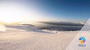 Skiing with the fjord view? Check this slope out! ⛷️❄️ Good luck to all the participants of Narvik 2020 Video by: Torje Kosmo Karlsen | Visit Norway