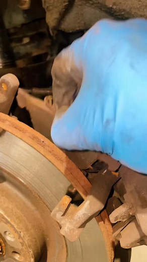 1K views | Volvo brake replacment #red_mechanic1 #mechanic #volvo #technician #brakes #reels | Wood ArtNice | Facebook