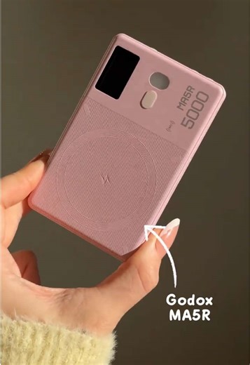 The tiny light every creator is looking for -- Godox MA5R! 💡 It weighs only 164g, but it's a full RGB light with a color temperature range from 1800K to 10000K and 14 special lighting effects. ✨ 🎬@ugc_bysabi #MA5R #lighting #contentcreator #mobilevideography #vloggear