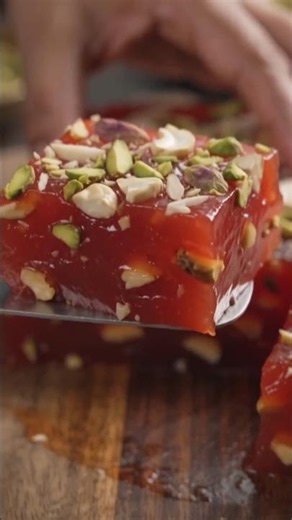 Bombay Karachi Halwa Recipe | Soft & Chewy Corn Flour Sweet | Easy Homemade Mithai