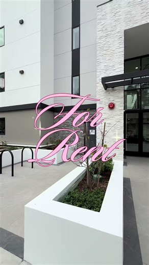 📍Studio City, CA 2BR and 3BR units available! Pricing starts at $5K/month! #rental #losangelesrealtor #losangelesrealestate #apartment #studiocity