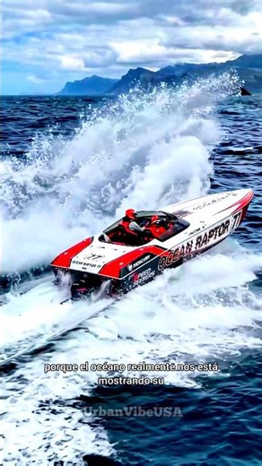 Extreme Speedboat Racing 💨🚤 | Insane Water Speed #shorts